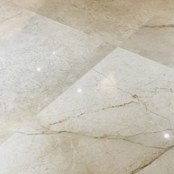 Naturella Selected - Poleret