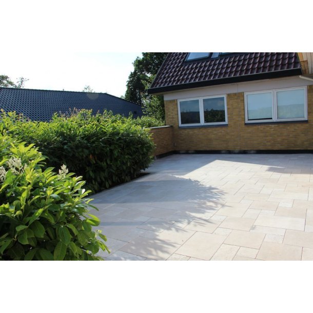 Travertin Beige Tromlet