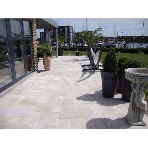 Travertin Beige Tromlet