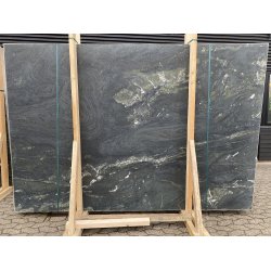 Pannonia Green - slebet overflade 