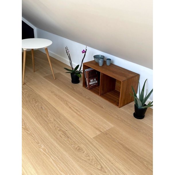 Rosenborg Living Clear White - Lamel plank