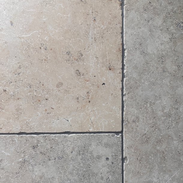 Jura Marmor Gr�/Beige. Tromlet