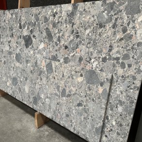 Pietra di Montagna - Bordplade