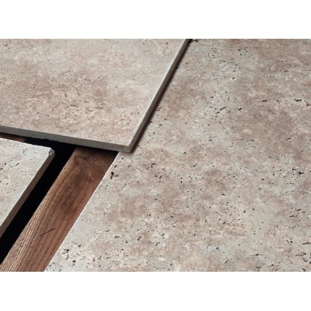 Travertin Walnut Tromlet